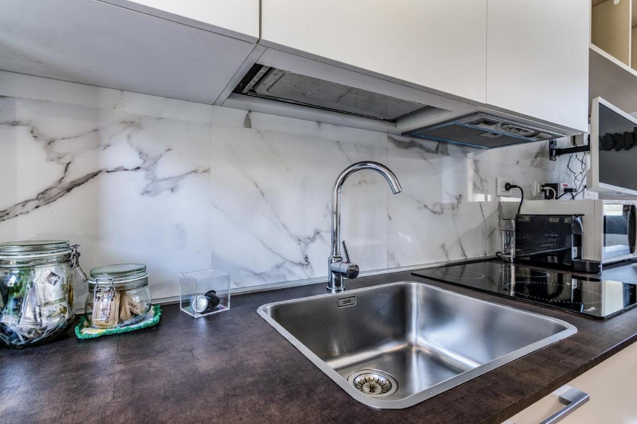 Morimondo Studio Apartment Milán Exteriér fotografie