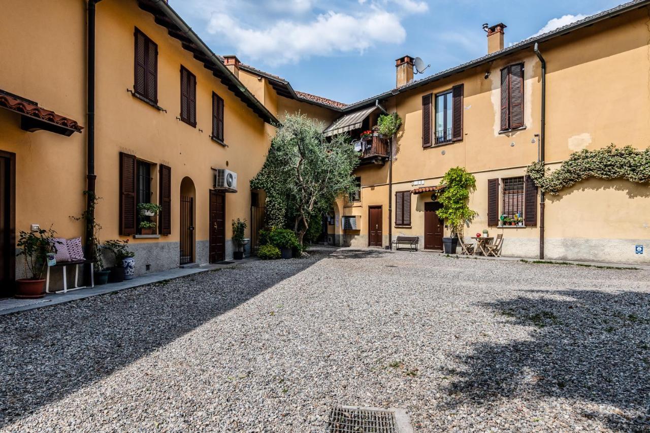 Morimondo Studio Apartment Milán Exteriér fotografie