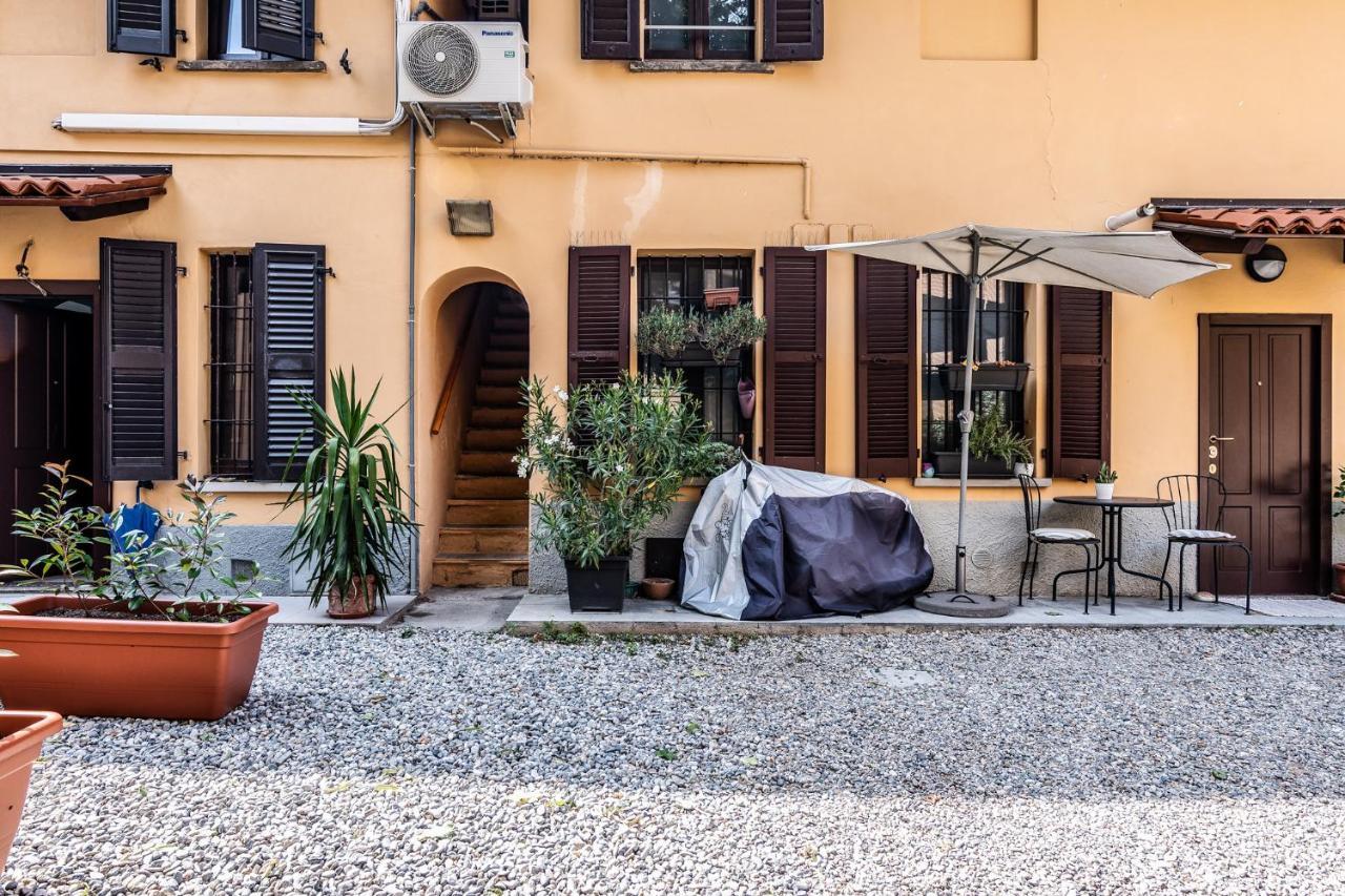 Morimondo Studio Apartment Milán Exteriér fotografie