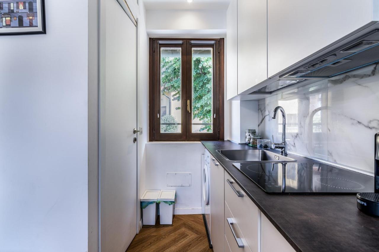 Morimondo Studio Apartment Milán Exteriér fotografie